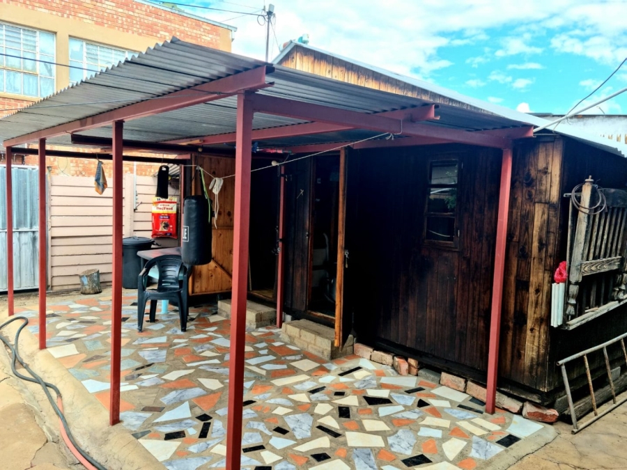 3 Bedroom Property for Sale in De Beers Northern Cape